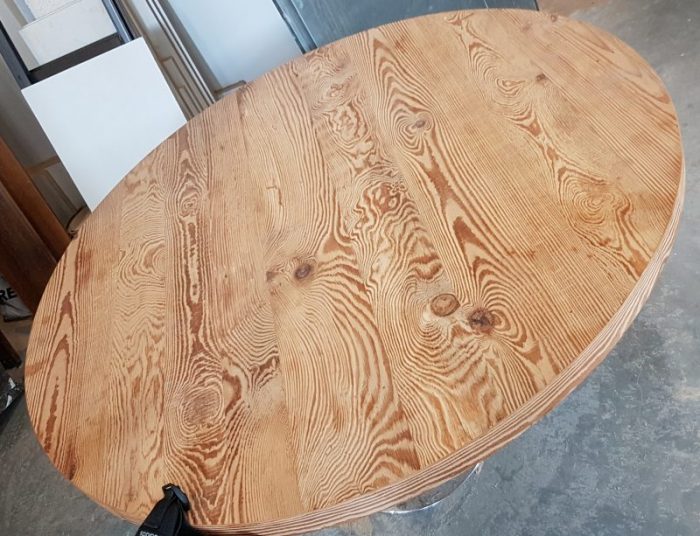 image HOLZTISCHE DES-KAT-Z-U-H-P HOLZTISCHE