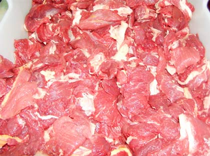 SCHWEINEFLEISCH - TRIMMING