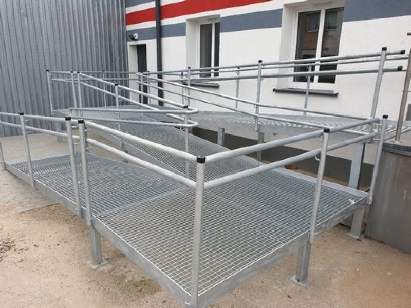 STAHLKONSTRUKTIONEN