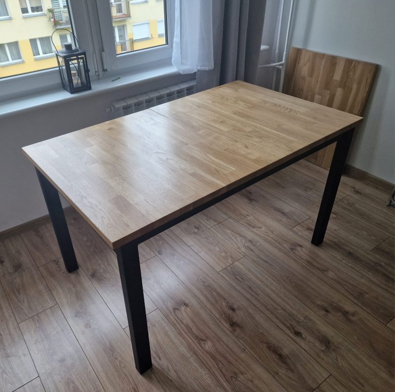 METALLMÖBEL AUF BESTELLUNG