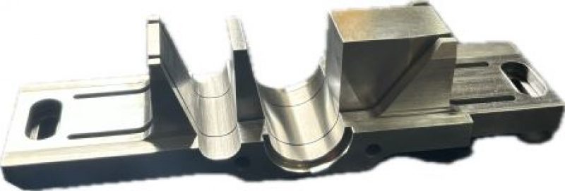FRÄSEN MIT WERKZEUGMASCHINEN CNC